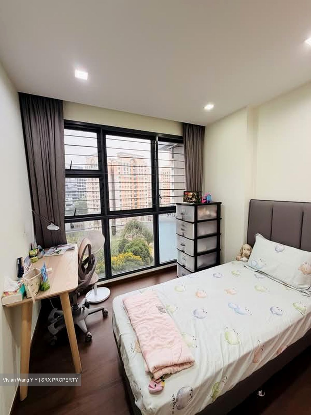 Prive (D19), Condominium #601009691